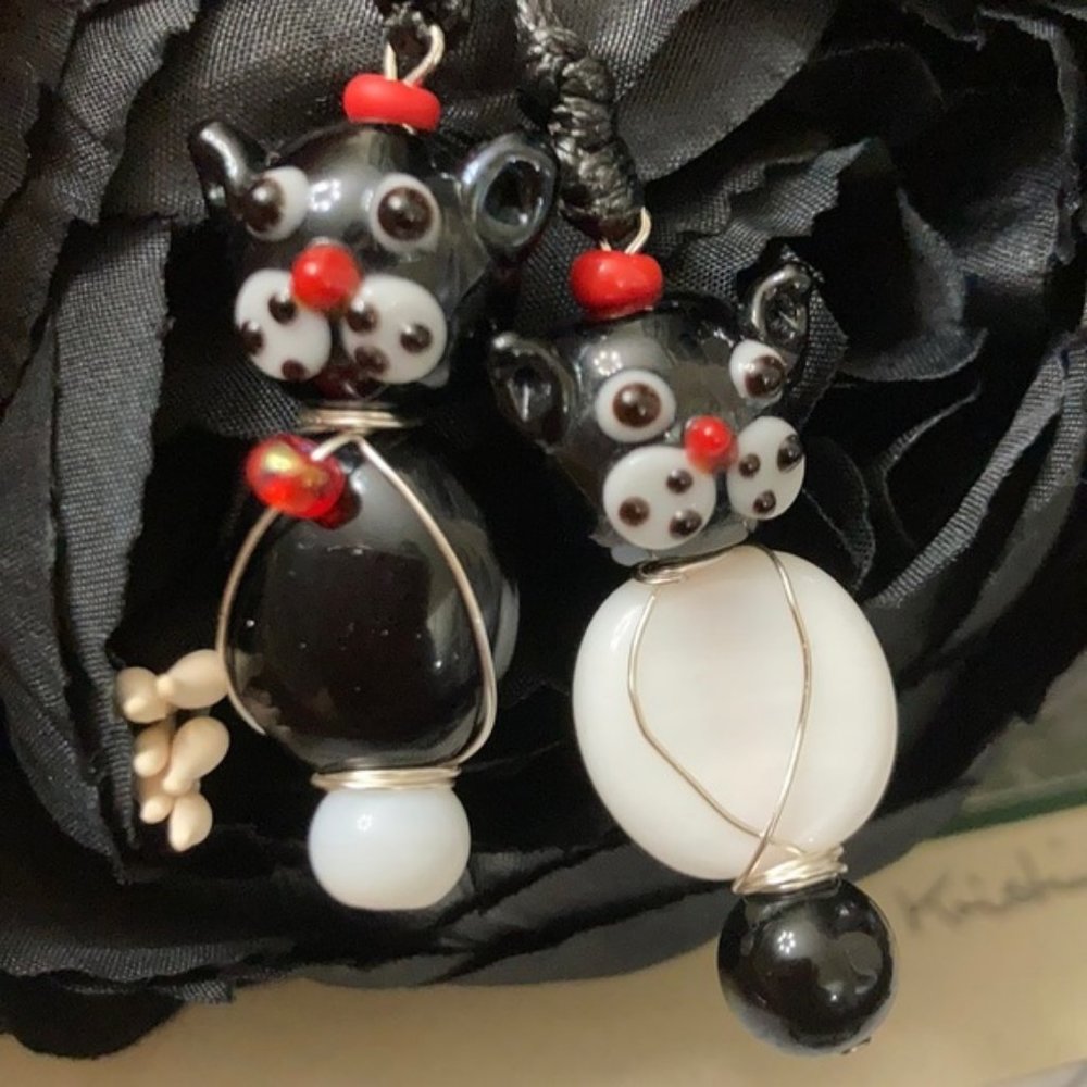 Kitty 🐈‍⬛ Crystal Murano Wire button choker